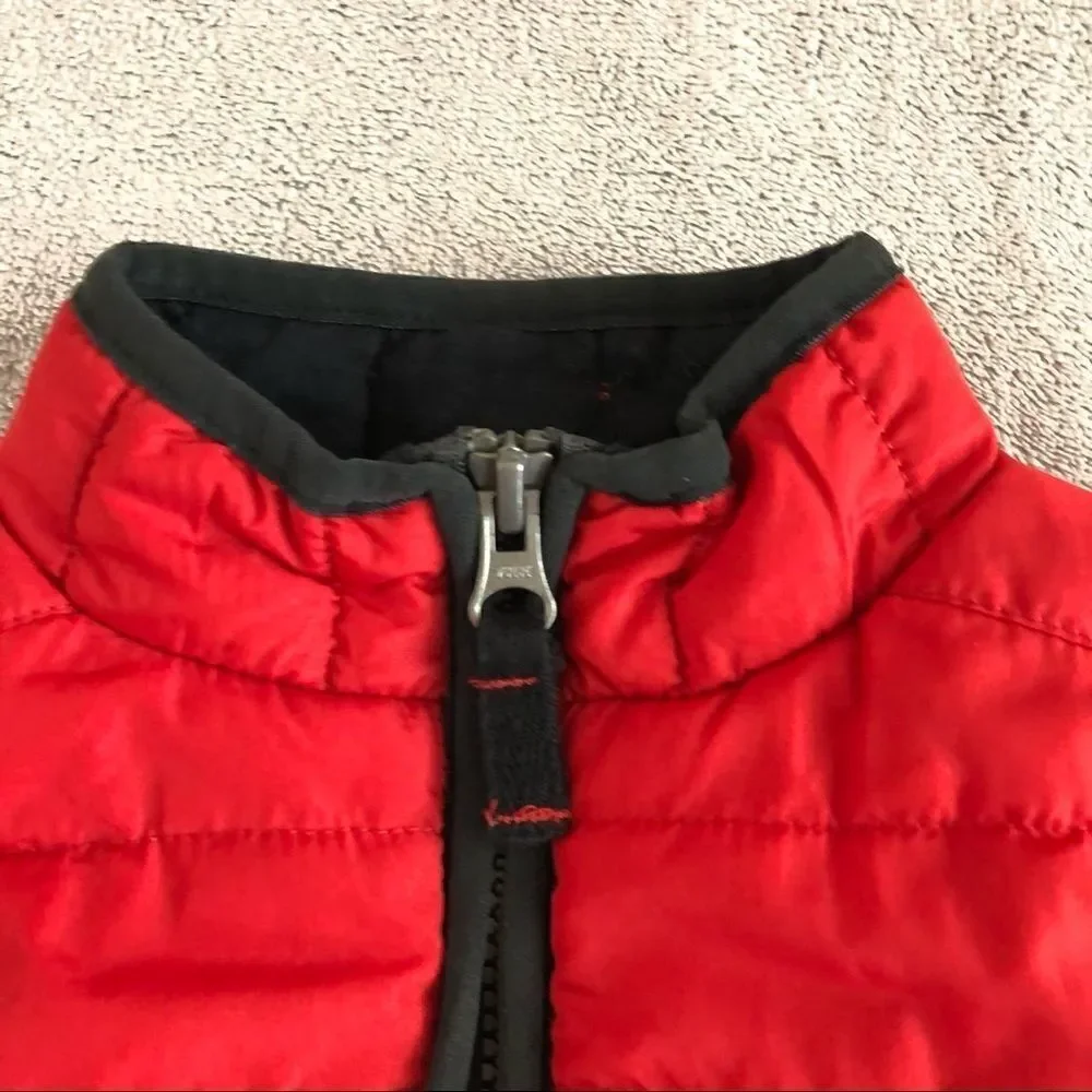 NWOT Carter’s Zip Vest